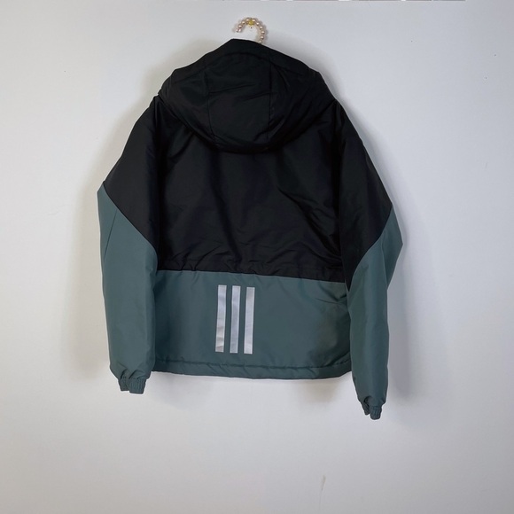 Adidas Back To Sport Insulated Jacket - Picture 6 of 8